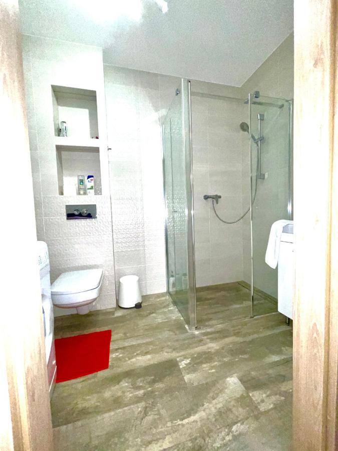 Apartament 48M W Centrum Grojca Grojec  エクステリア 写真