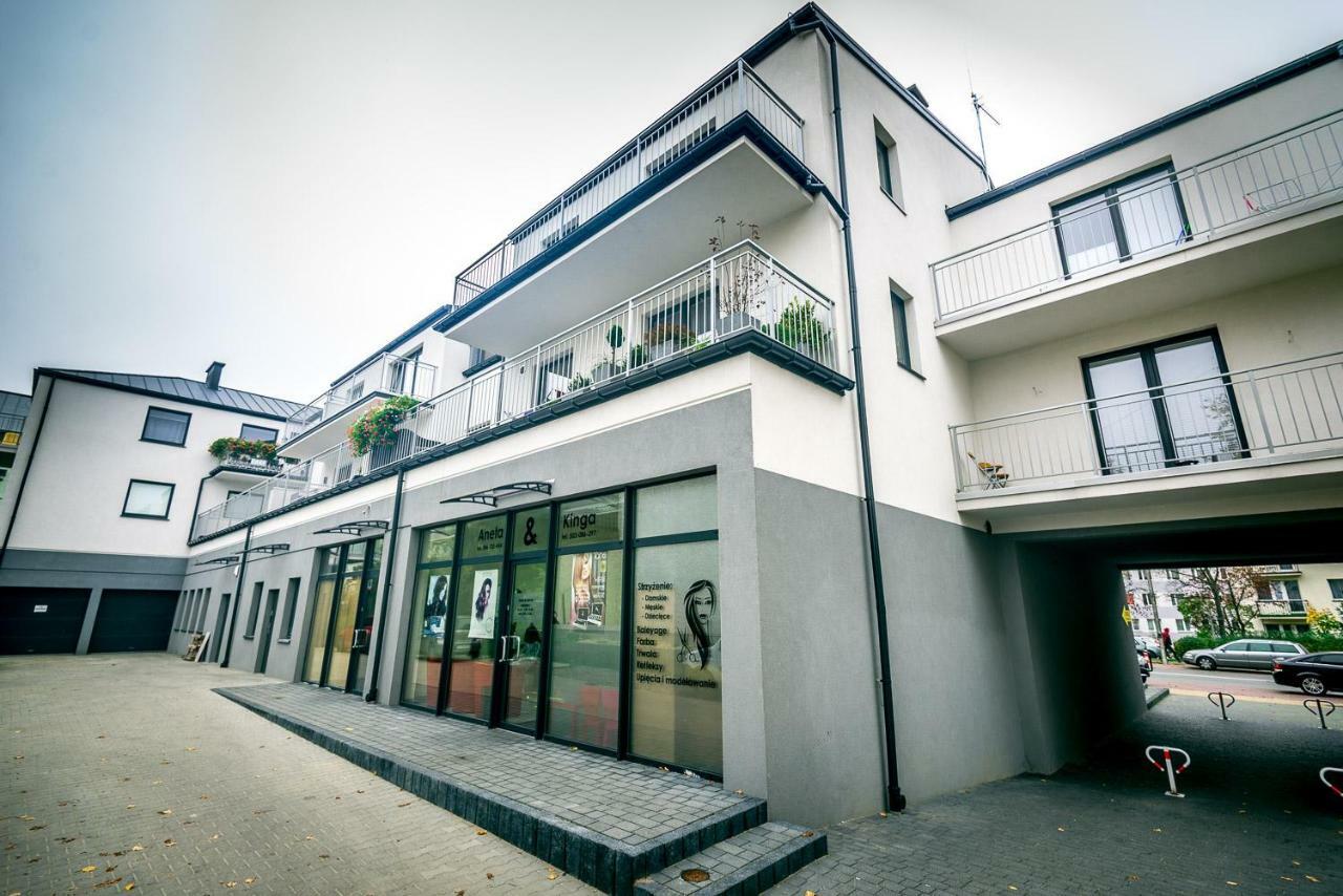 Apartament 48M W Centrum Grojca Grojec  エクステリア 写真
