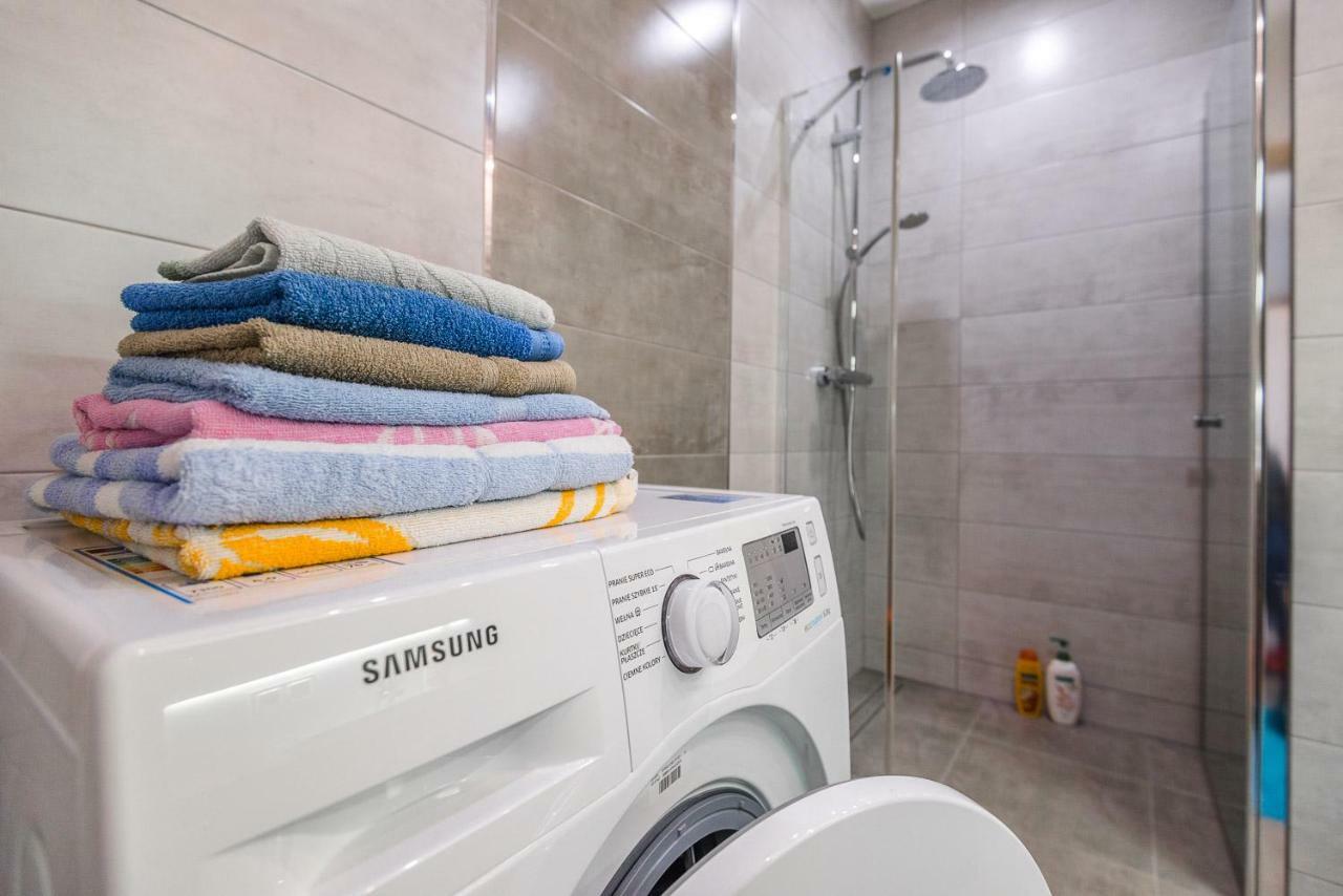 Apartament 48M W Centrum Grojca Grojec  エクステリア 写真