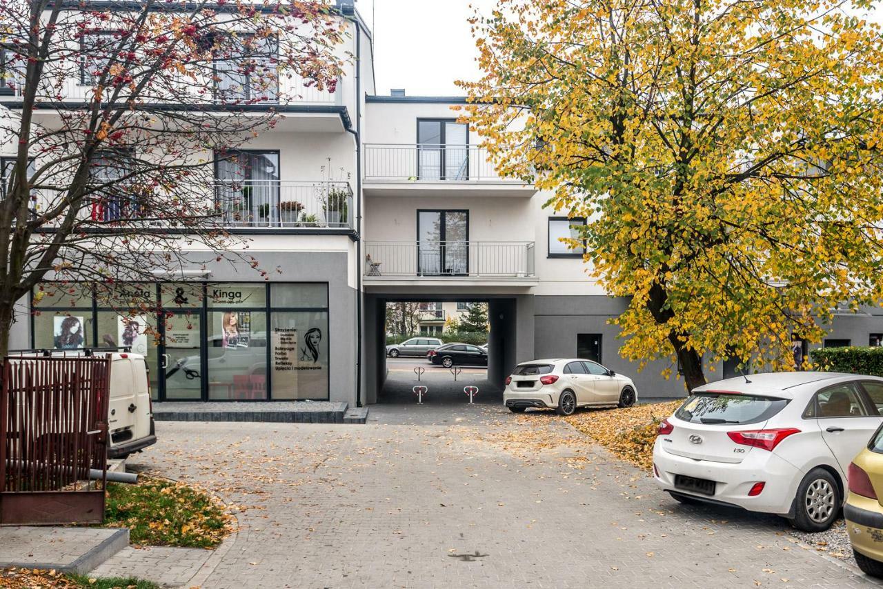 Apartament 48M W Centrum Grojca Grojec  エクステリア 写真