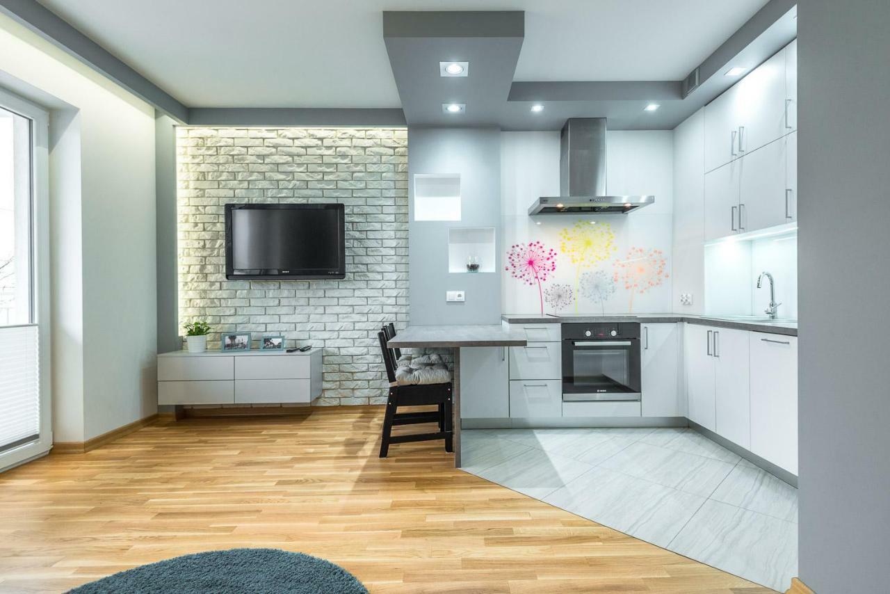 Apartament 48M W Centrum Grojca Grojec  エクステリア 写真